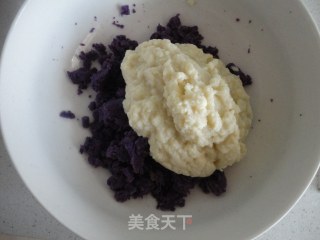 紫薯豆渣糯米饼的做法步骤：2
