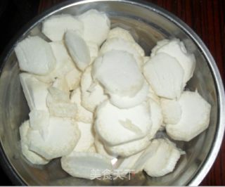 肉炒鲍菇黄瓜片的做法步骤：2