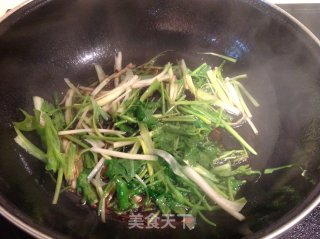 [炝拌豆丝]------妙招拌出爽口小菜的做法步骤：4