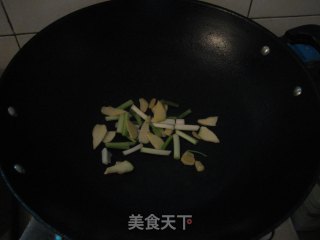 洋葱啤酒鸭的做法步骤：3