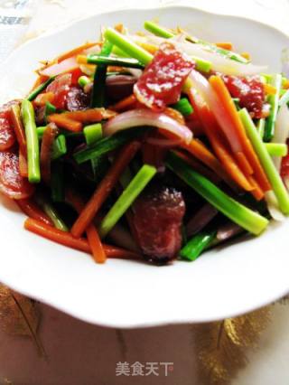 初夏的美味 --- 蒜苔炒腊肉的做法步骤：6