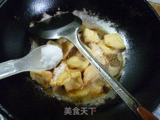 小油方烧橡皮鱼的做法步骤：11
