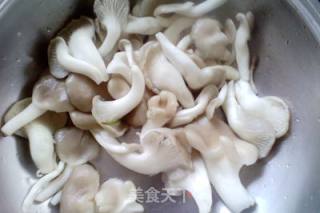 占瓜肉片蘑菇汤的做法步骤：3