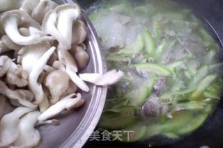 占瓜肉片蘑菇汤的做法步骤：9