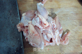 杭椒鸡块的做法步骤：2