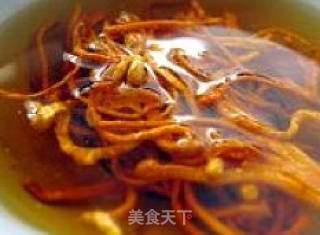 献给我们的妈妈---------〖虫草花拌耳丝〗的做法步骤：4