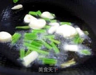 献给我们的妈妈---------〖虫草花拌耳丝〗的做法步骤：10