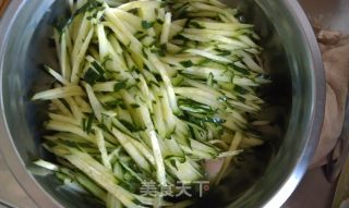 凉拌油豆皮的做法步骤：1