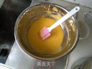 香草戚风蛋糕的做法步骤：4