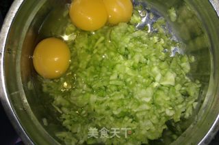 苦瓜煎蛋的做法步骤：1