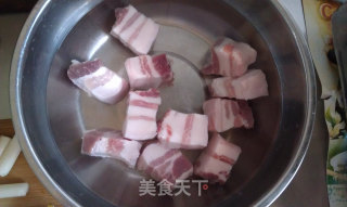 红烧肉卤蛋的做法步骤：1