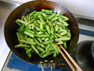 干煸芸豆的做法步骤：3