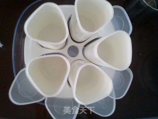 酸奶机自制酸奶的做法步骤：1