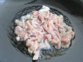 蒜薹木耳肉的做法步骤：7