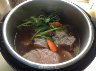 [私家酱牛肉]的做法步骤：5