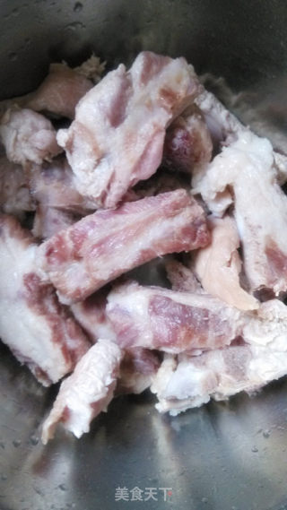 肉锅卷子一锅鲜的做法步骤：3