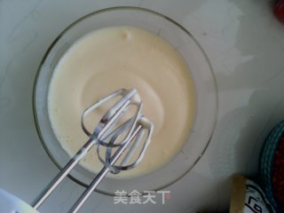 电饭锅版巧克力蛋糕的做法步骤：2