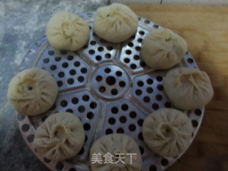 西葫芦海米包子的做法步骤：15