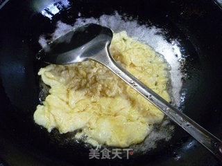 榨菜茭白炒鸡蛋的做法步骤：7