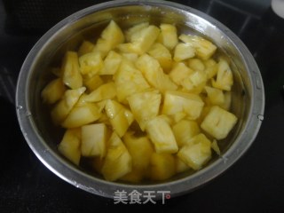 【凉拌菠萝土豆丁】的做法步骤：3