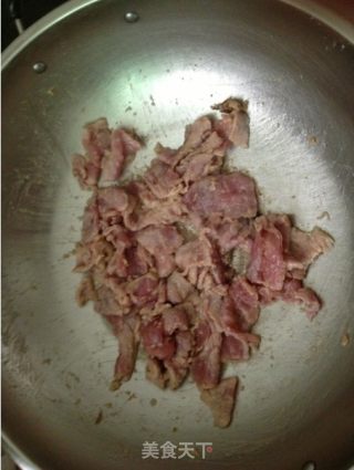 胡萝卜木耳炒肉片的做法步骤：5