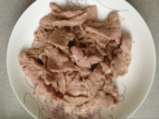 胡萝卜木耳炒肉片的做法步骤：6