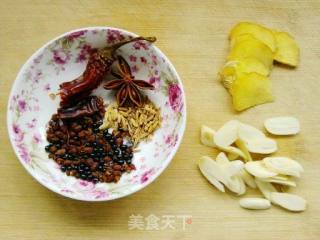 酱香小黄瓜的做法步骤：2