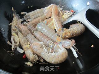 红烧虾姑的做法步骤：3
