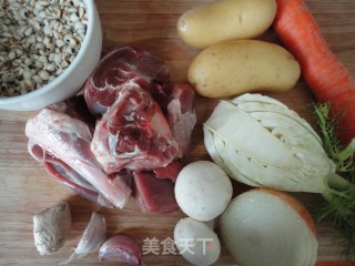 薏米羊肉煲的做法步骤：1