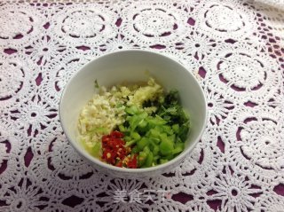 [爽口拌茄子]------爽口佐餐小菜的做法步骤：3