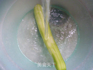蚕豆炒夜开花的做法步骤：4