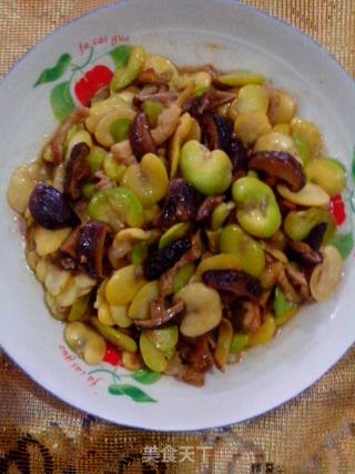 香菇爆炒蚕豆的做法步骤：5