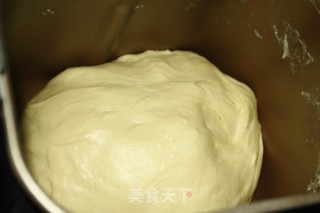 春游方便携带的脆皮肠小面包的做法步骤：1