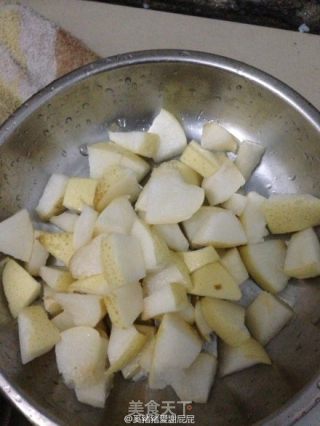 冰糖雪耳糖水的做法步骤：3