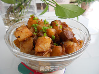土豆烧肉的做法步骤：10