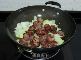 【青菜头炒香肠】的做法步骤：6