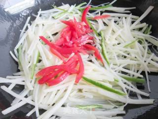 土豆炒鸡蛋的做法步骤：9
