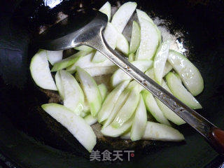 酸菜炒夜开花的做法步骤：6