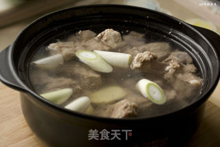鲜醇营养安神清热健脾补肾的美味汤汁—玉米山药龙骨汤的做法步骤：6