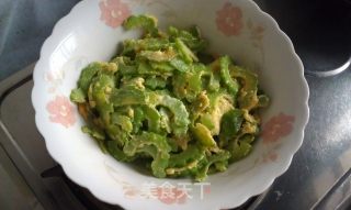苦瓜炒鸡蛋的做法步骤：7