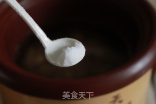 莲子瘦肉汤的做法步骤：4