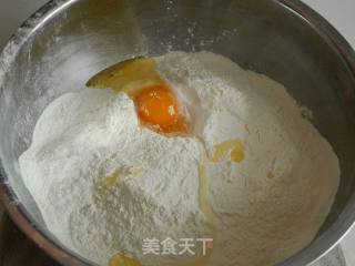 酸菜牛肉水饺的做法步骤：7