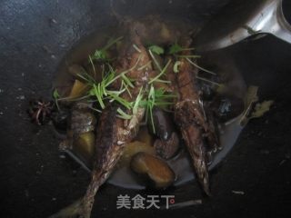 啤酒鲅鱼炖茄子的做法步骤：14