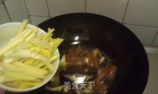 白菜牛肉煲的做法步骤：3