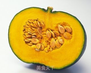 【健康美味】微波炉原味南瓜子的做法步骤：1