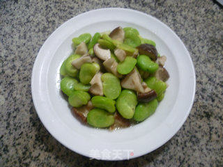 香菇炒蚕豆的做法步骤：13