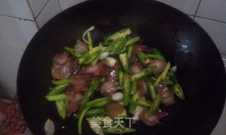 菜花炒腊肉的做法步骤：3