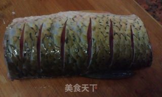 豉汁蒸鱼的做法步骤：1