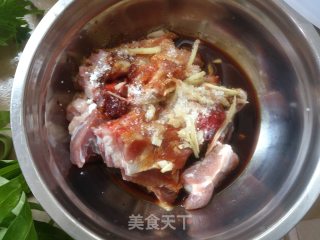 腐乳香蒸排骨的做法步骤：2