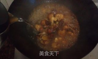 大脚板烧肘子肉的做法步骤：5